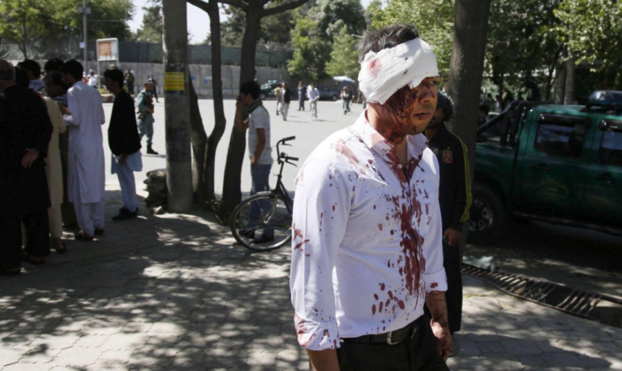 Kabul, strage dei talebani: 35 morti
