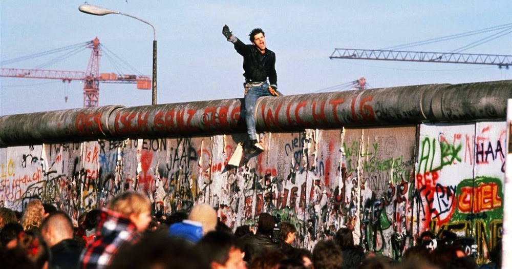 Berlino 9 novembre 1989, cade il Muro dell’illusione sovietica