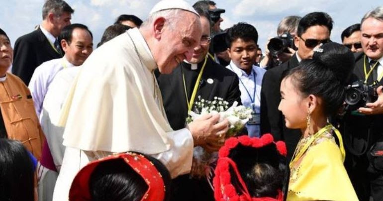 Inizia il tour del Papa tra Myanmar e Bangladesh
