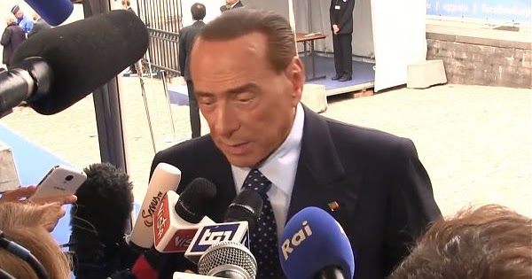 Berlusconi: "Il M5S distruggerebbe l’Italia con un’ondata di nuove tasse"