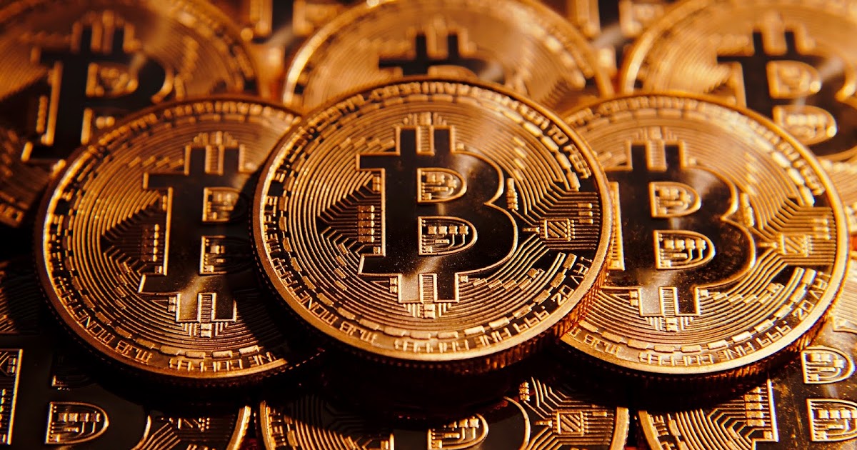 Bitcoin, è nuovo record a 12.434 dollari. Da inizio anno +1.187%