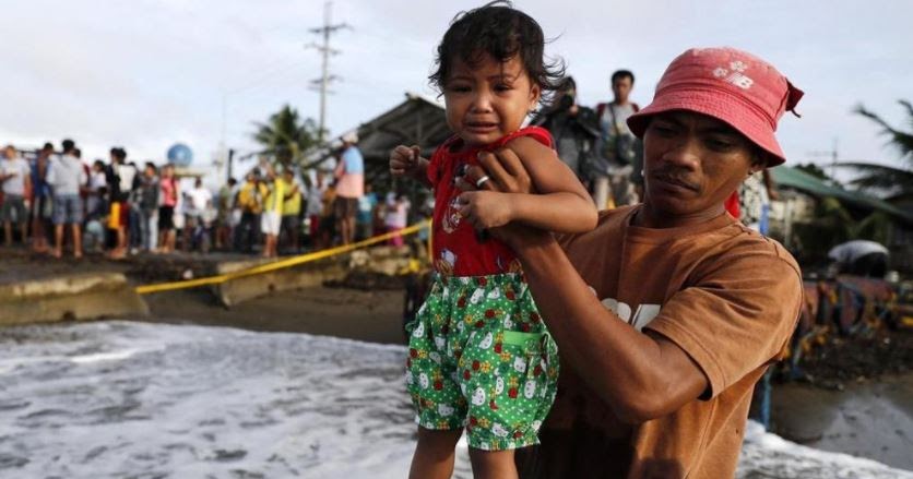 Filippine, tempesta tropicale fa 74 vittime