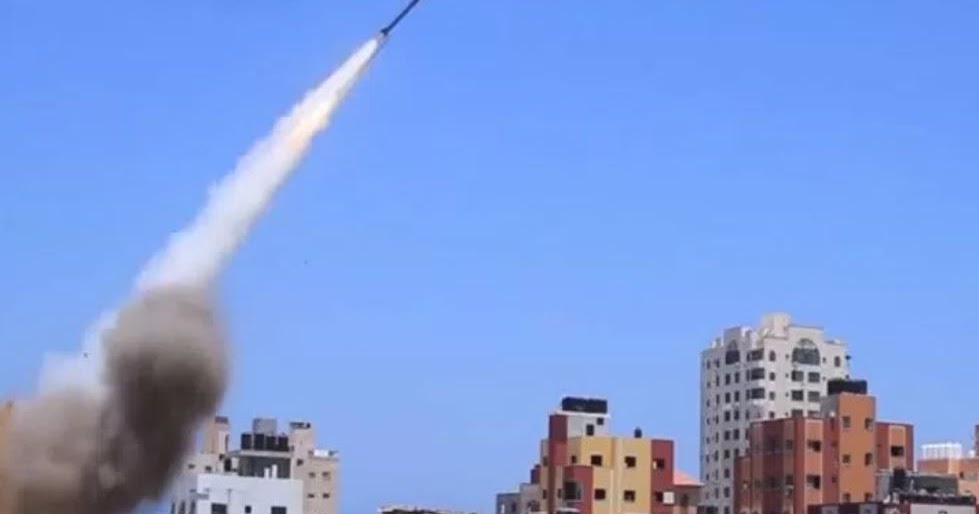 Esercito israeliano, colpito Hamas con un razzo
