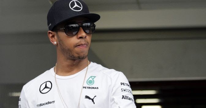 F1: Hamilton mette tutti dietro nelle qualifiche