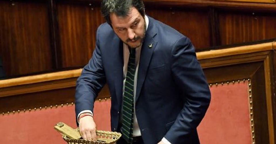 Governo, Salvini: "Lega va al Colle da sola"