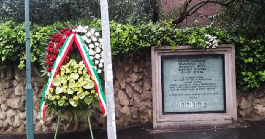 Moro: monumento via Fani imbrattato con sigla ‘Br’