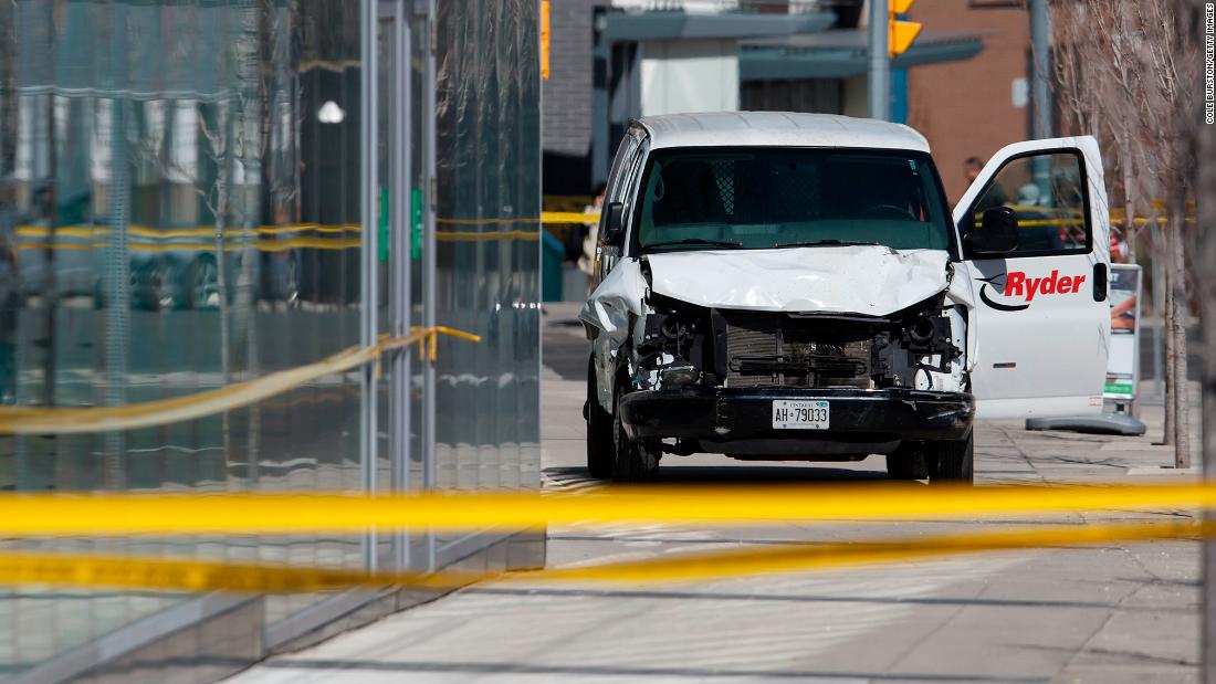 Witnesses recount horror as van plowed into Toronto pedestrians