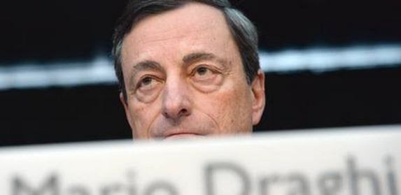 Bce, Draghi: "Crescita robusta ma serve pazienza"