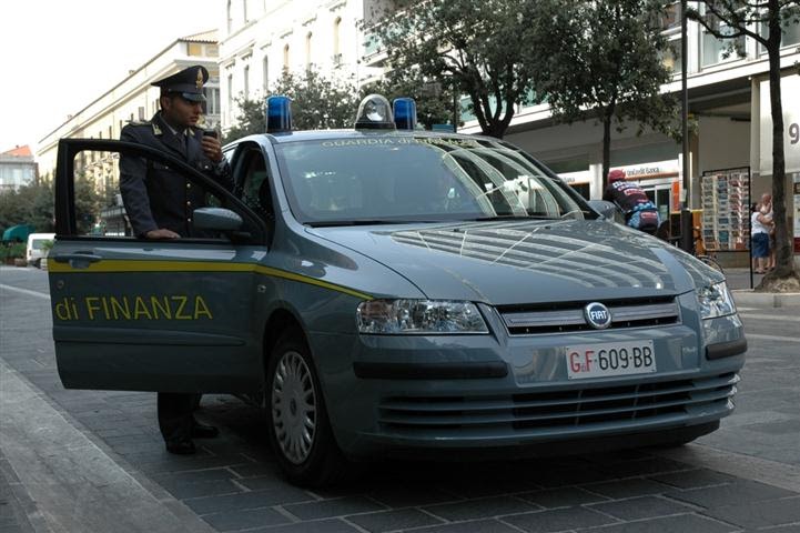 Frodi fiscali: arrestati imprenditori e commercialisti a Latina e Roma