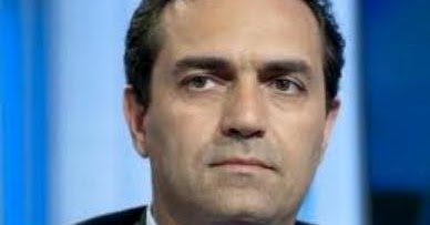 De Magistris: "Abbiamo approvato in Giunta il bilancio di previsione 2018 del Comune di Napoli"