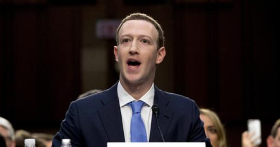 Zuckerberg al Senato Usa, "Fatti errori, colpa mia"