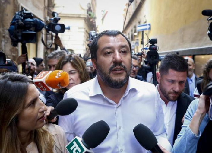 Governo, Salvini: "Mai pensato di uscire dall’euro"
