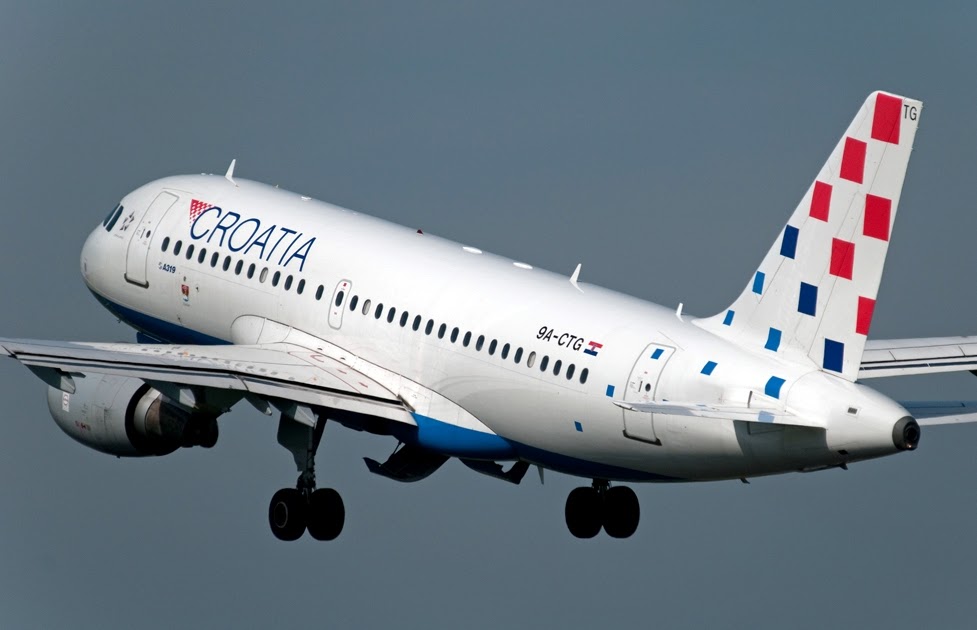 Crepa sul vetro della cabina di pilotaggio: atterraggio d’emergenza per Croatia Airlines