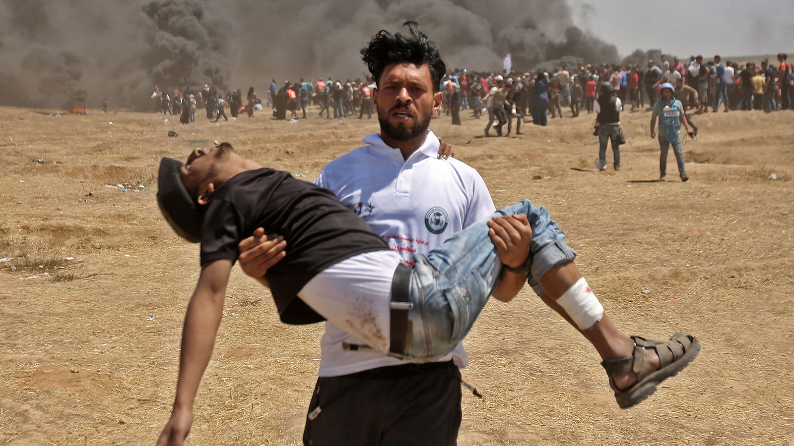 In pictures: Deadliest day in Gaza since 2014