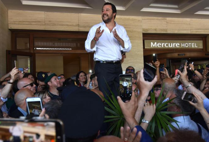 Salvini, "Con flat tax ci guadagnano tutti"