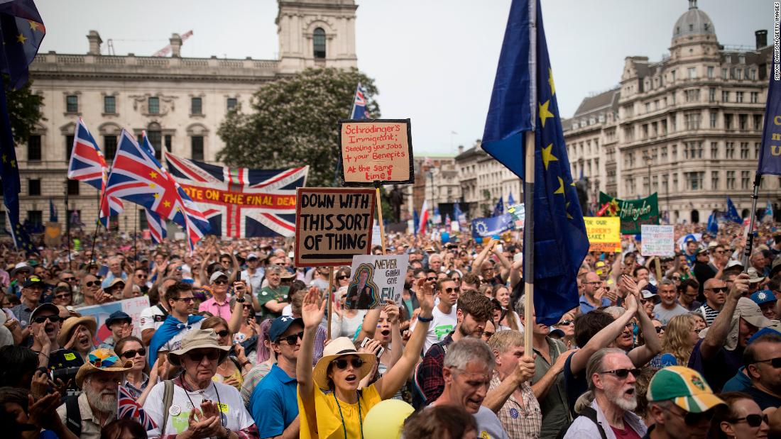 Brexit marchers demand final vote on departure