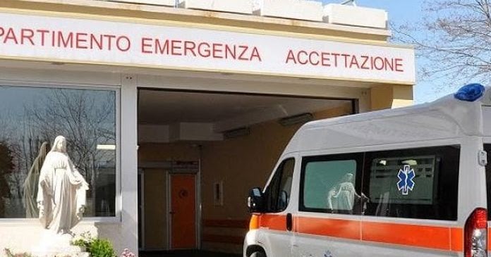 Roma, spago intorno al collo: gravissima bimba