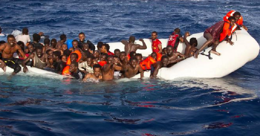 Migranti: vescovi, "salvarli e integrarli. Ma l’Italia non venga lasciata sola"
