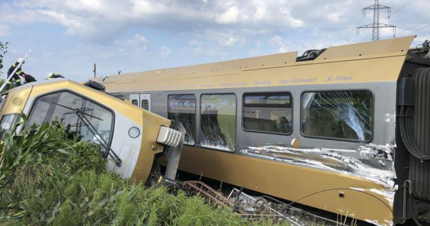 Austria, deraglia treno: diversi feriti