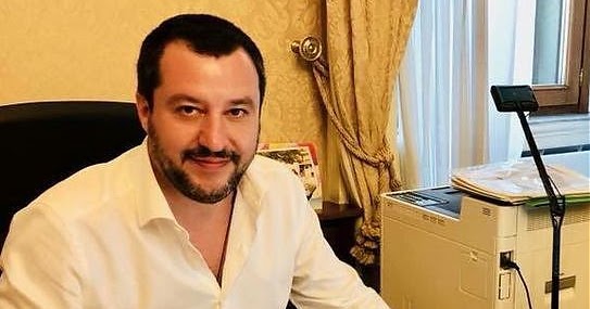 Salvini: "Dare accoglienza a chi scappa veramente dalla guerra: stop a chi non ha diritto"