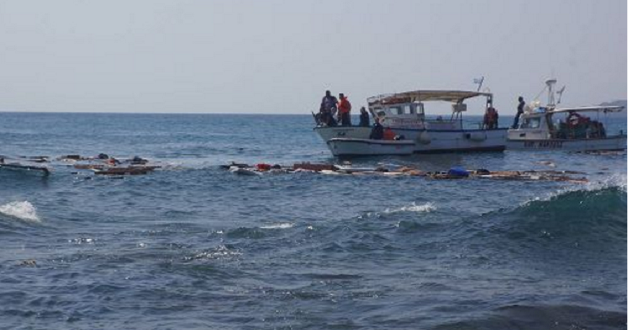 Migranti, barcone si ribalta nell’Egeo: 6 morti