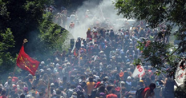 No Tav, si accende protesta: oltre mille manifestanti a ridosso cantiere