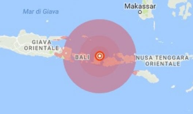Indonesia, devastante sisma: almeno 10 morti