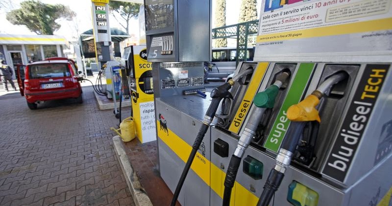 Ricominciano a crescere i prezzi del Diesel e della benzina