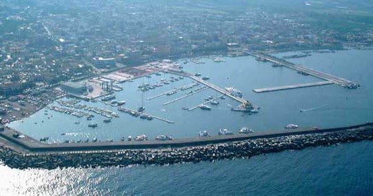 Palermo, sequestrata nave con 20 tonnellate di hashish