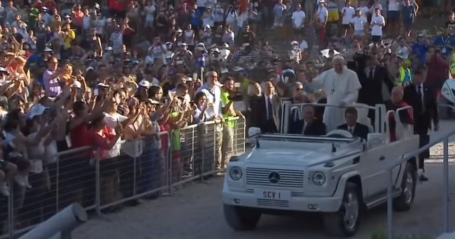 Papa Francesco ‘rockstar’, 160mila giovani in due giorni