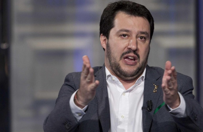 Salvini: "Stop a genitore 1 e 2"