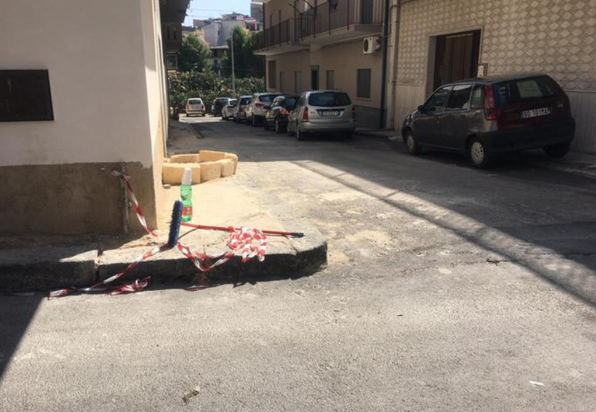 Sicilia, travolge vicini con l’auto: anziana muore e 7 feriti