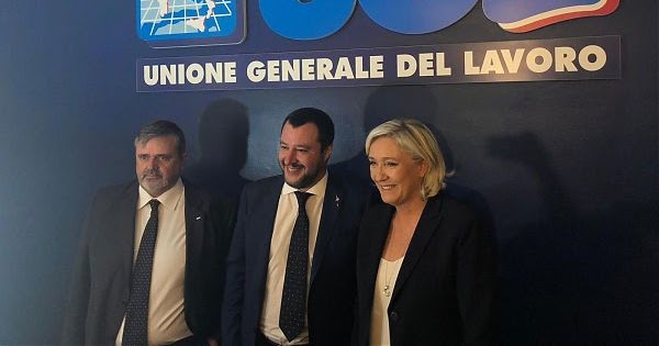 Salvini: "I nemici dell’Europa sono quelli asserragliati nel bunker di Bruxelles"
