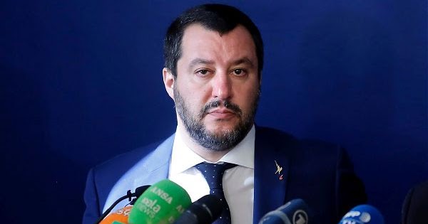 Salvini: "Nessun annacquamento del Decreto sicurezza-immigrazione"