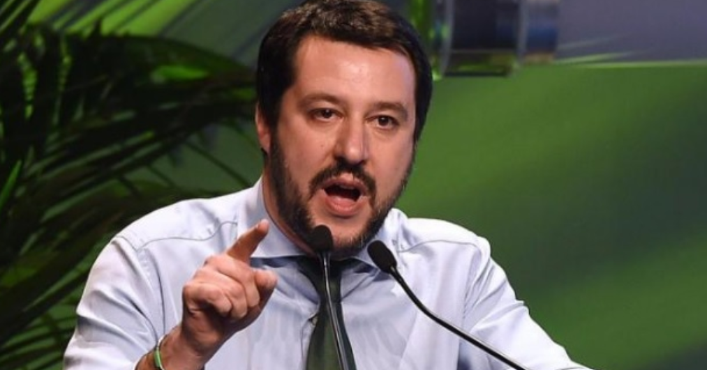 Salvini: "Il Pil rallenta? Noi tiriamo dritti"