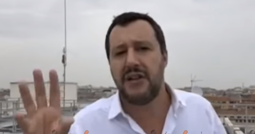 Salvini: "Pattuglioni polizia su treni per cacciare a calci in cu… chi non paga o delinque"