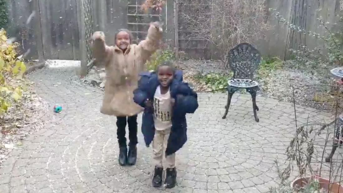 Trudeau retweets video of Eritrean children seeing snow for first time