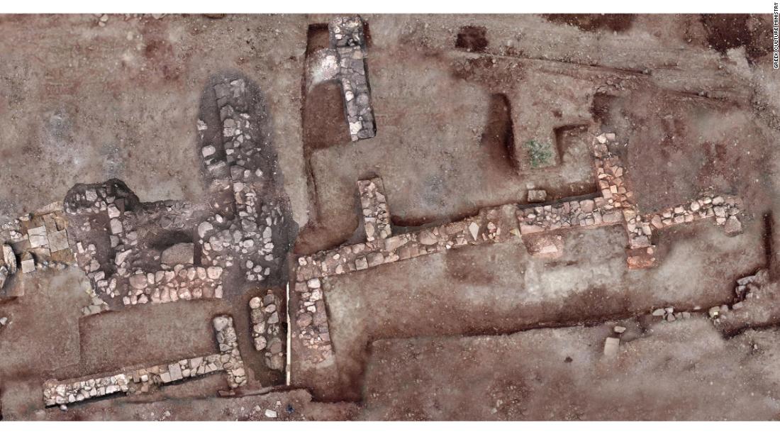 Greek archaeologists uncover lost city