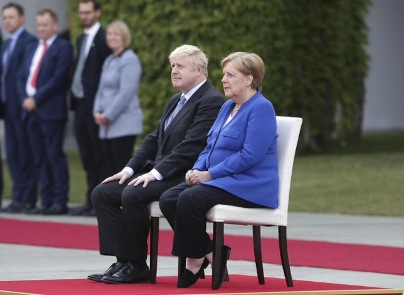 Brexit, Merkel: “Accordo con Ue quasi impossibile”
