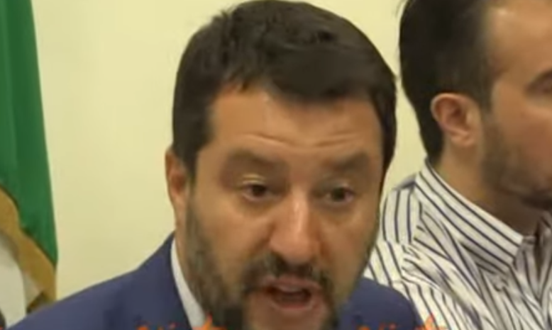 Open Arms: Salvini rinviato a giudizio