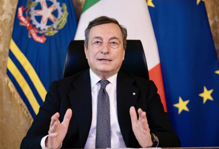 Draghi: “Italia torna a crescere, possibile rialzo della stima del Pil”