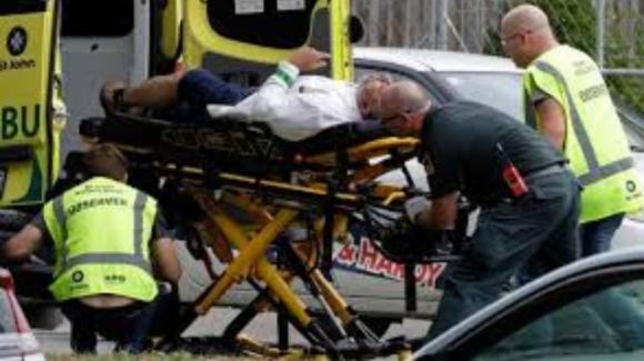 Attacco terroristico in Nuova Zelanda: sei persone accoltellate