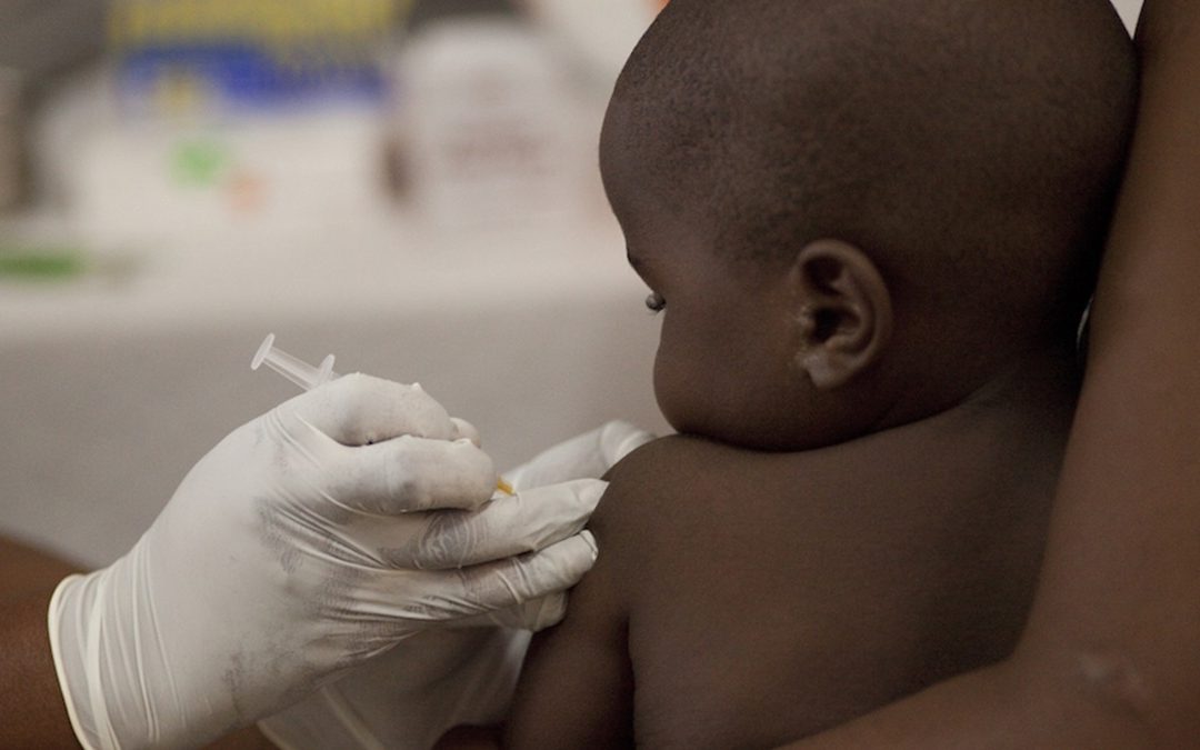 L’Oms raccomanda il primo vaccino contro la malaria per i bambini