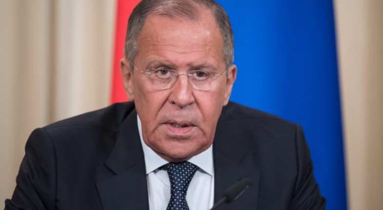 Lavrov attacca l’Occidente: “Frenesia militaristica”