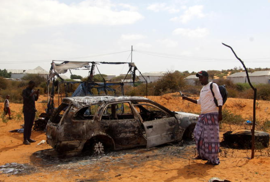 Attentato in Somalia: 15 morti