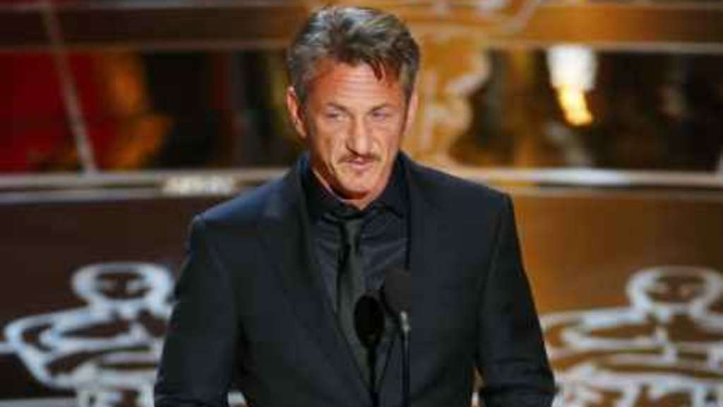 Ucraina, Sean Penn: boicottare Oscar se non si dà voce a Zelensky
