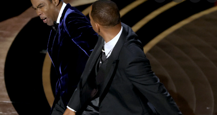 Oscar: Will Smith si è rifiutato di lasciare la cerimonia dopo lo schiaffo