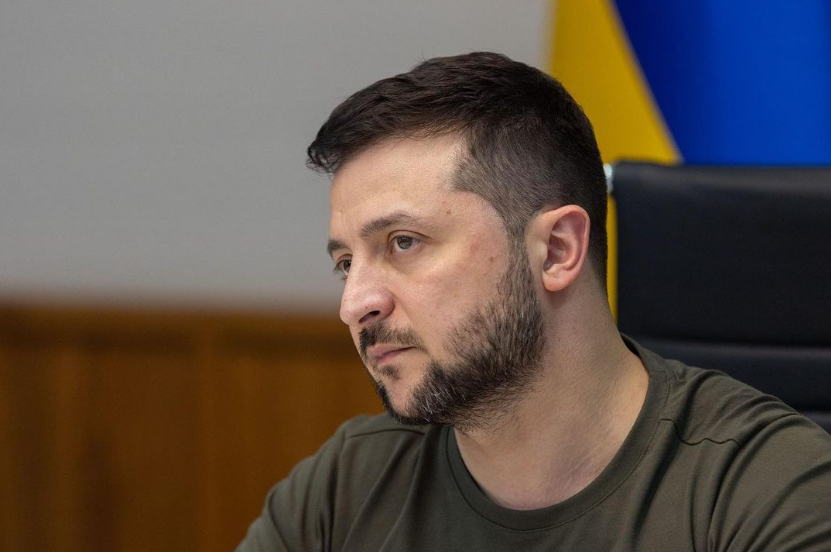 Ucraina, Zelensky: “Più armi arriveranno prima finirà la guerra”