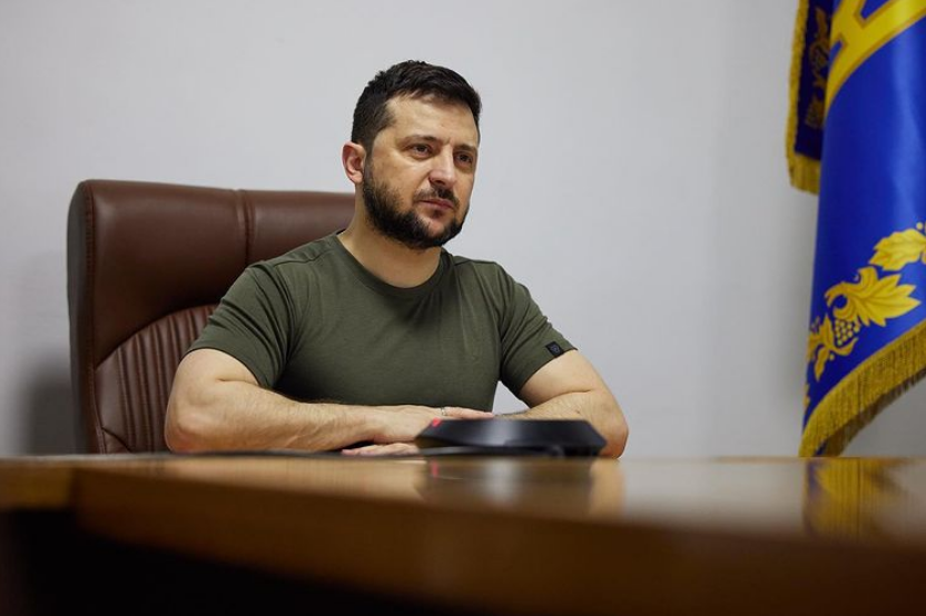 Zelensky: “Ucraina ha bisogno di 7 miliardi di dollari al mese per compensare i danni della guerra”