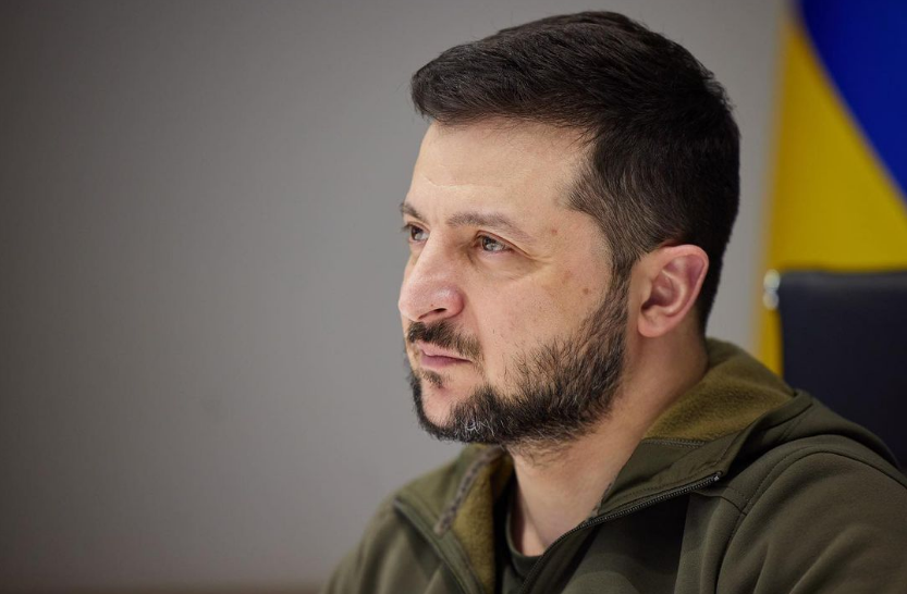 Zelensky e i soldati evacuati dall’Azovstal: “I nostri eroi ci servono vivi”